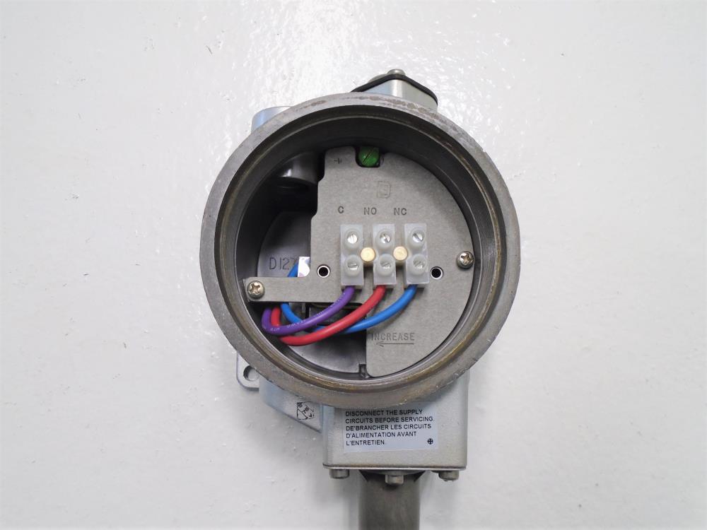 Barksdale 25 to 325 Deg. F Temperature Switch T1X-L325S-046